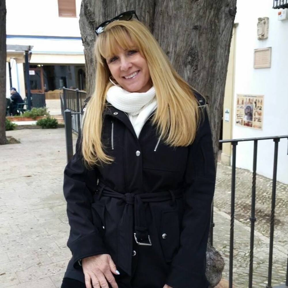 Meet your Posher, Mindy